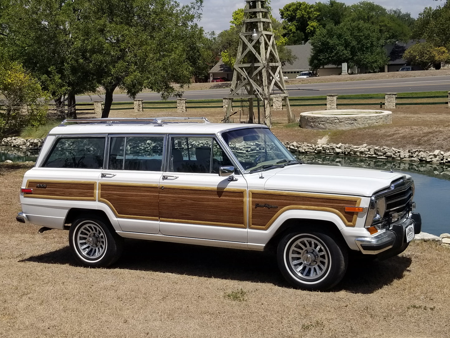 1991 - FINAL EDITION - JEEP GRAND WAGONEER - 4X4 - Wh #2175 - HOLD