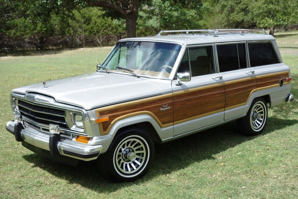 Wagonmaster Woodgrain 3M Vinyl cut-to-fit kits | Cherry Oak for Jeep Grand Wagoneers 1979-1986 - Does not include molding trim