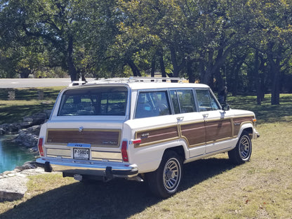 1987 JEEP GRAND WAGONEER - 4X4- WHITE #2163 - AVAILABLE NOW