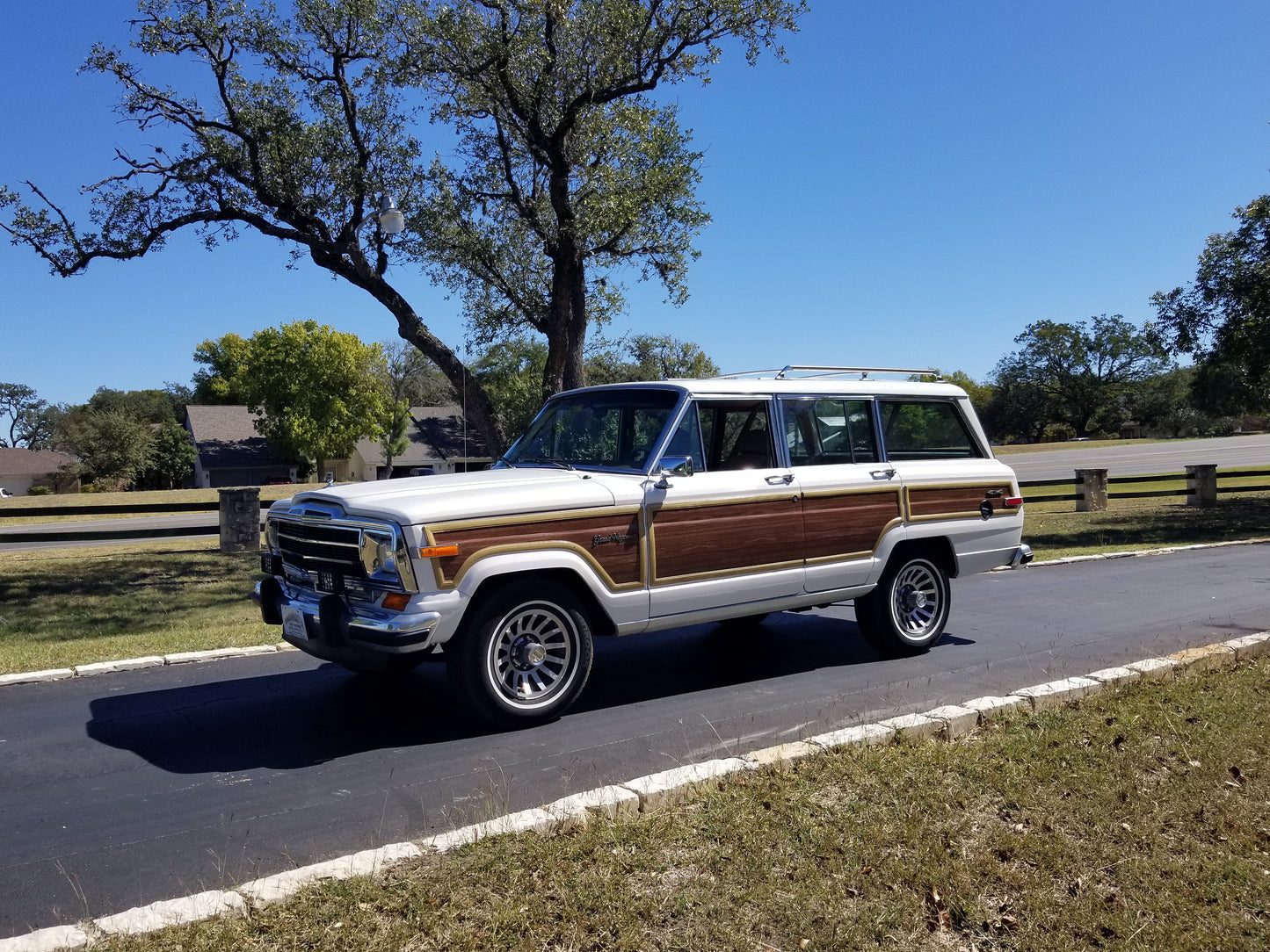 1987 JEEP GRAND WAGONEER - 4X4- Wh #2175 - AVAILABLE early '25