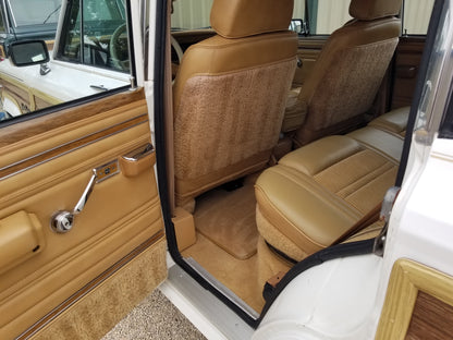 1987 JEEP GRAND WAGONEER - 4X4- WHITE #2163 - AVAILABLE NOW