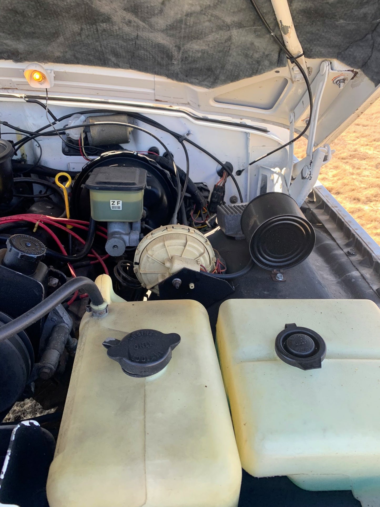 SOLD - 1987 JEEP GRAND WAGONEER - 4X4- OLYMPIC WHITE #2163 - SOLD