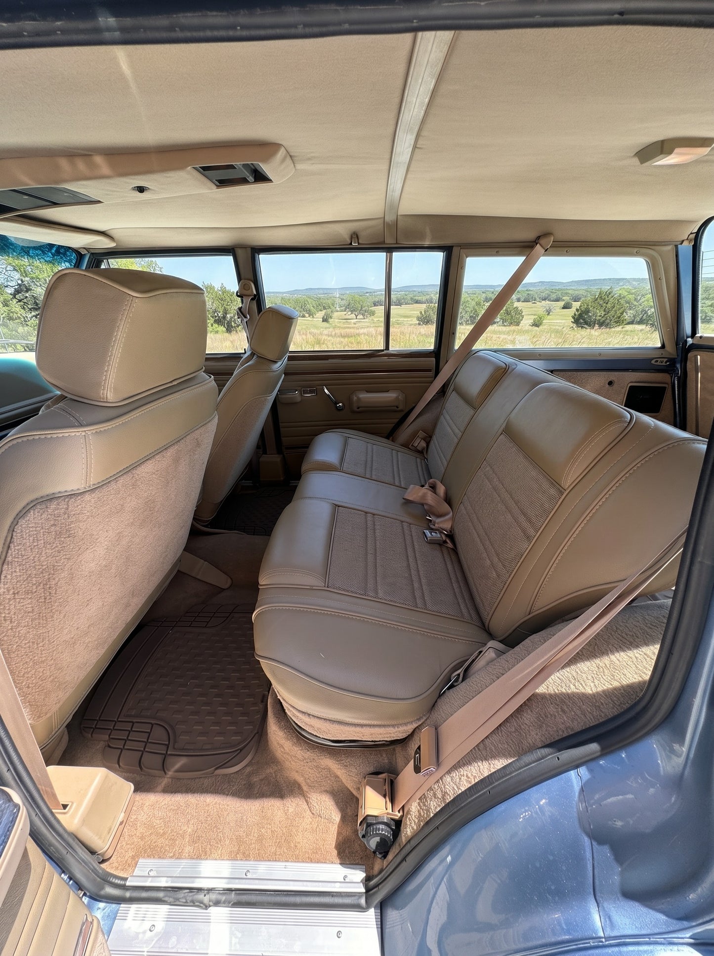 1991 FINAL EDITION JEEP GRAND WAGONEER - 4X4 - SPINNAKER BLUE #2172 - AVAILABLE NOW!