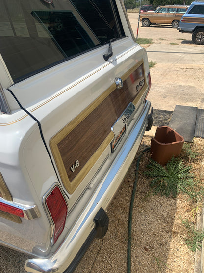 1991 - FINAL EDITION - JEEP GRAND WAGONEER - 4X4 - WHITE #2175 - AVAILABLE NOW