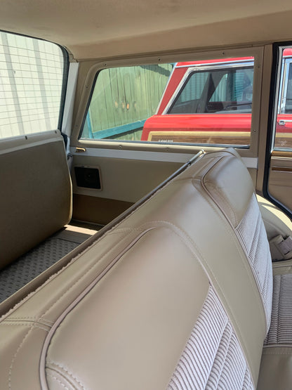 1991 - FINAL EDITION - JEEP GRAND WAGONEER - 4X4 - WHITE #2175 - AVAILABLE NOW