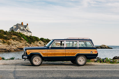 1985 VINTAGE JEEP GRAND WAGONEER LOW MILEAGE - 4X4 - DEEP NIGHT BLUE #2179