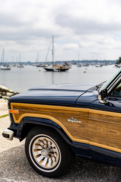 1985 VINTAGE JEEP GRAND WAGONEER LOW MILEAGE - 4X4 - DEEP NIGHT BLUE #2179