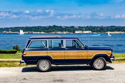 1985 VINTAGE JEEP GRAND WAGONEER LOW MILEAGE - 4X4 - DEEP NIGHT BLUE #2179