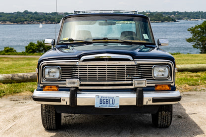 1985 VINTAGE JEEP GRAND WAGONEER LOW MILEAGE - 4X4 - DEEP NIGHT BLUE #2179