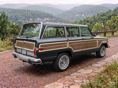1991 FINAL EDITION JEEP GRAND WAGONEER LOW MILEAGE - 4X4 - HUNTER GREEN #2181