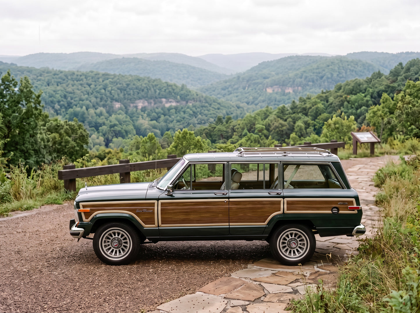1991 FINAL EDITION JEEP GRAND WAGONEER LOW MILEAGE - 4X4 - HUNTER GREEN #2181