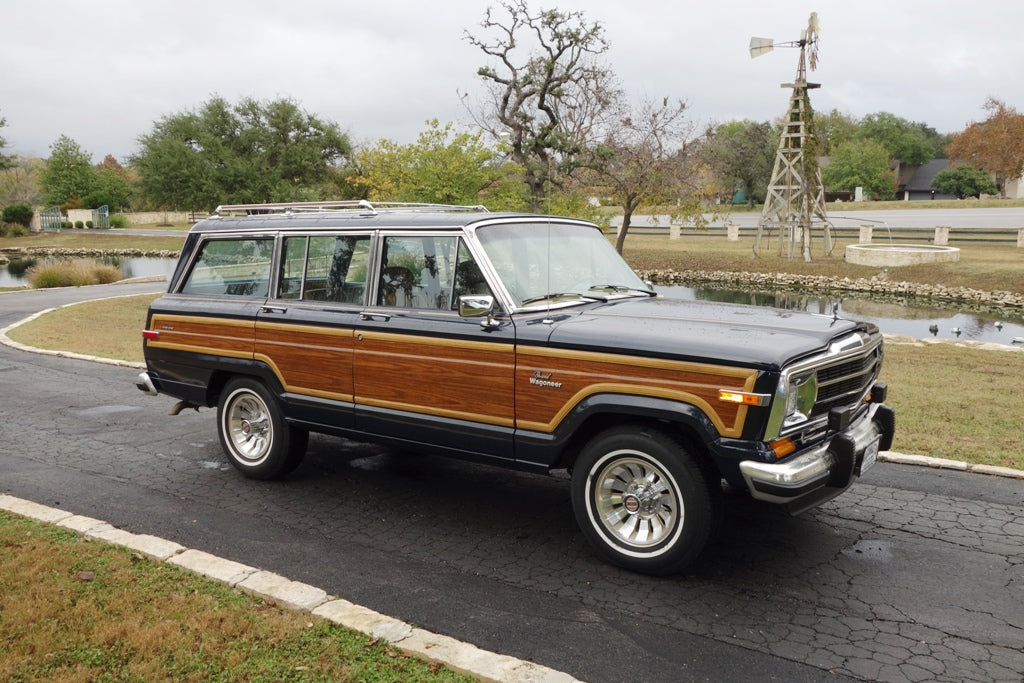 1986 JEEP GRAND WAGONEER - 4X4 - Bl #2170 - SOLD