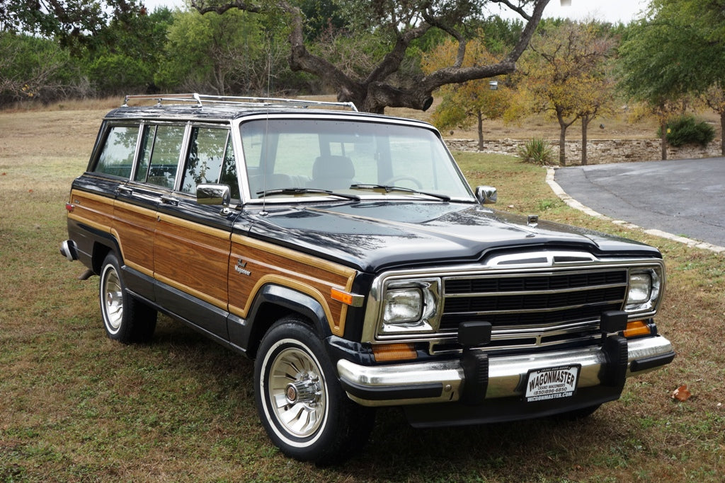 1986 JEEP GRAND WAGONEER - 4X4 - Bl #2170 - SOLD