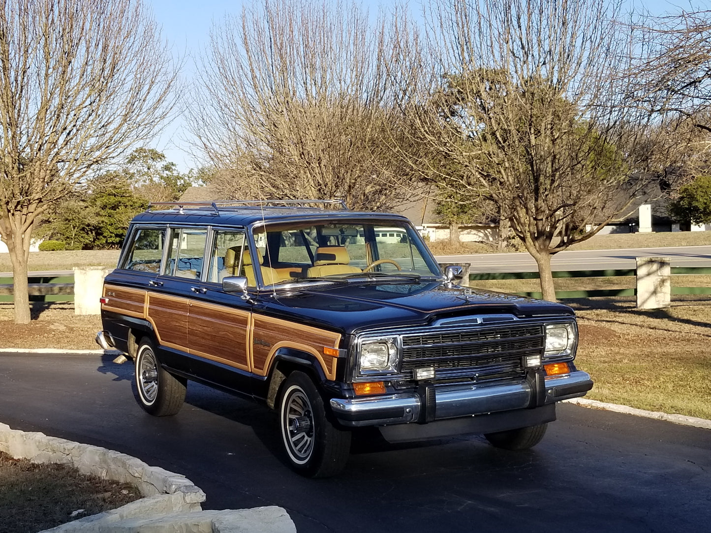 1987 JEEP GRAND WAGONEER - 4X4 - BL #2174 - HOLD