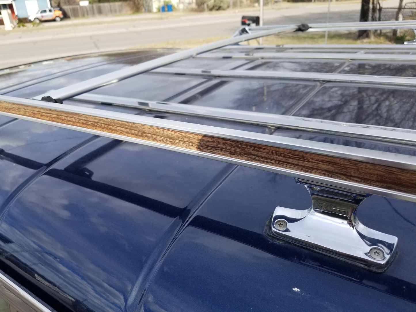 Roof Rack Woodgrain  - Marine Teak