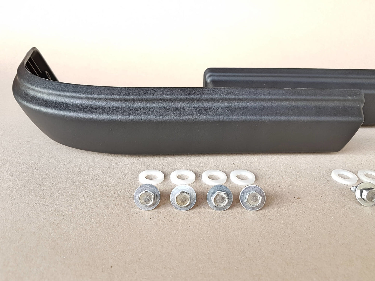 Bumper Nerfs for Jeep Grand Wagoneer 1984-91 | Rear Set