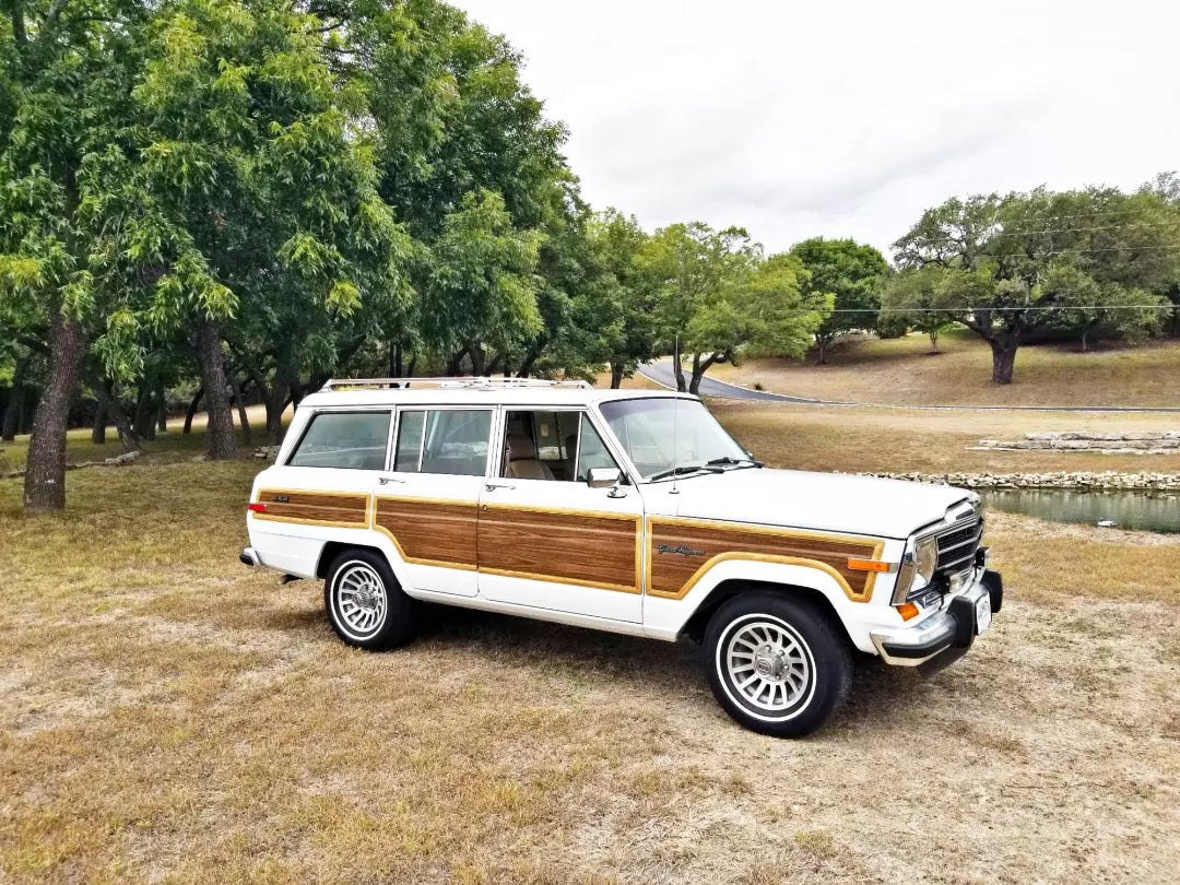 1991 - FINAL EDITION - JEEP GRAND WAGONEER - 4X4 - WHITE #2175 - AVAILABLE NOW