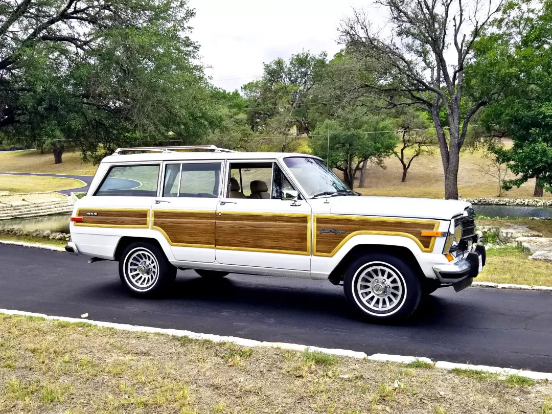 1991 - FINAL EDITION - JEEP GRAND WAGONEER - 4X4 - WHITE #2175 - AVAILABLE NOW