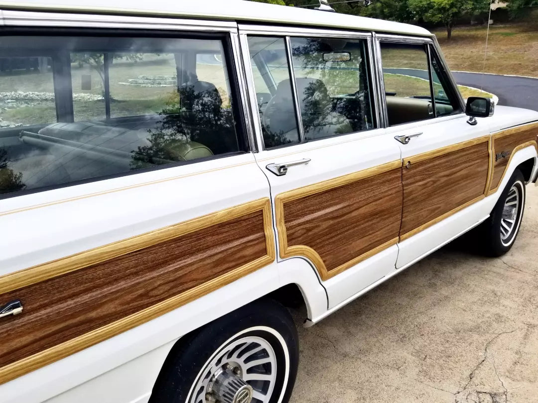 1991 - FINAL EDITION - JEEP GRAND WAGONEER - 4X4 - WHITE #2175 - AVAILABLE NOW