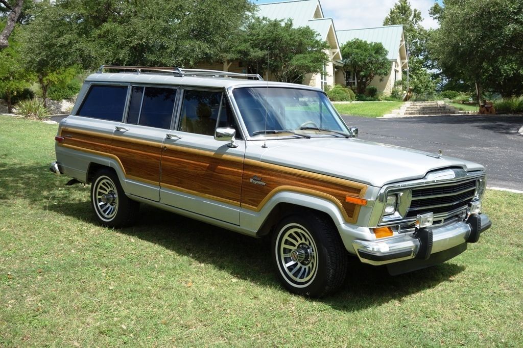 Wagonmaster Woodgrain 3M Vinyl cut-to-fit kits | Cherry Oak for Jeep Grand Wagoneers 1979-1986