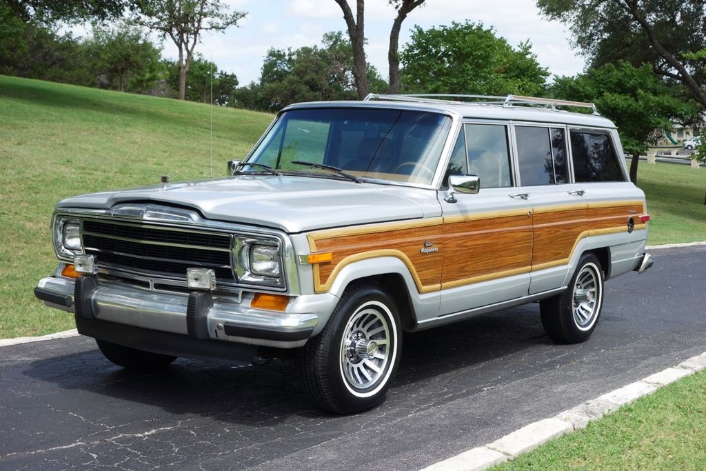 Wagonmaster Woodgrain 3M Vinyl cut-to-fit kits | Cherry Oak for Jeep Grand Wagoneers 1979-1986